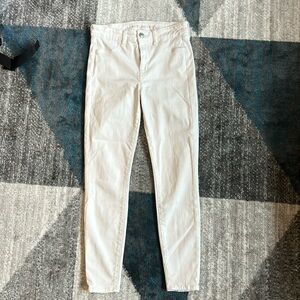 White American Eagle Jeans (size 8)